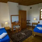 St John's House Villa