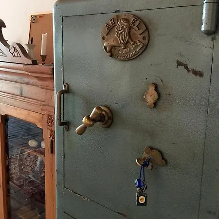 St John's House Willa